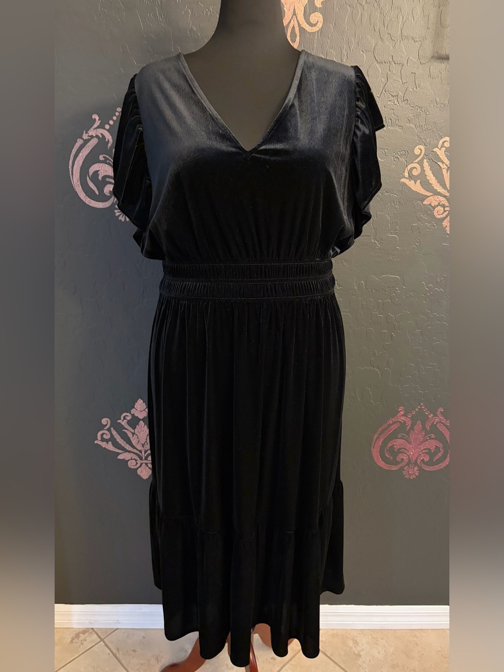 GAP Black Velvet Midi Dress with V-Neck